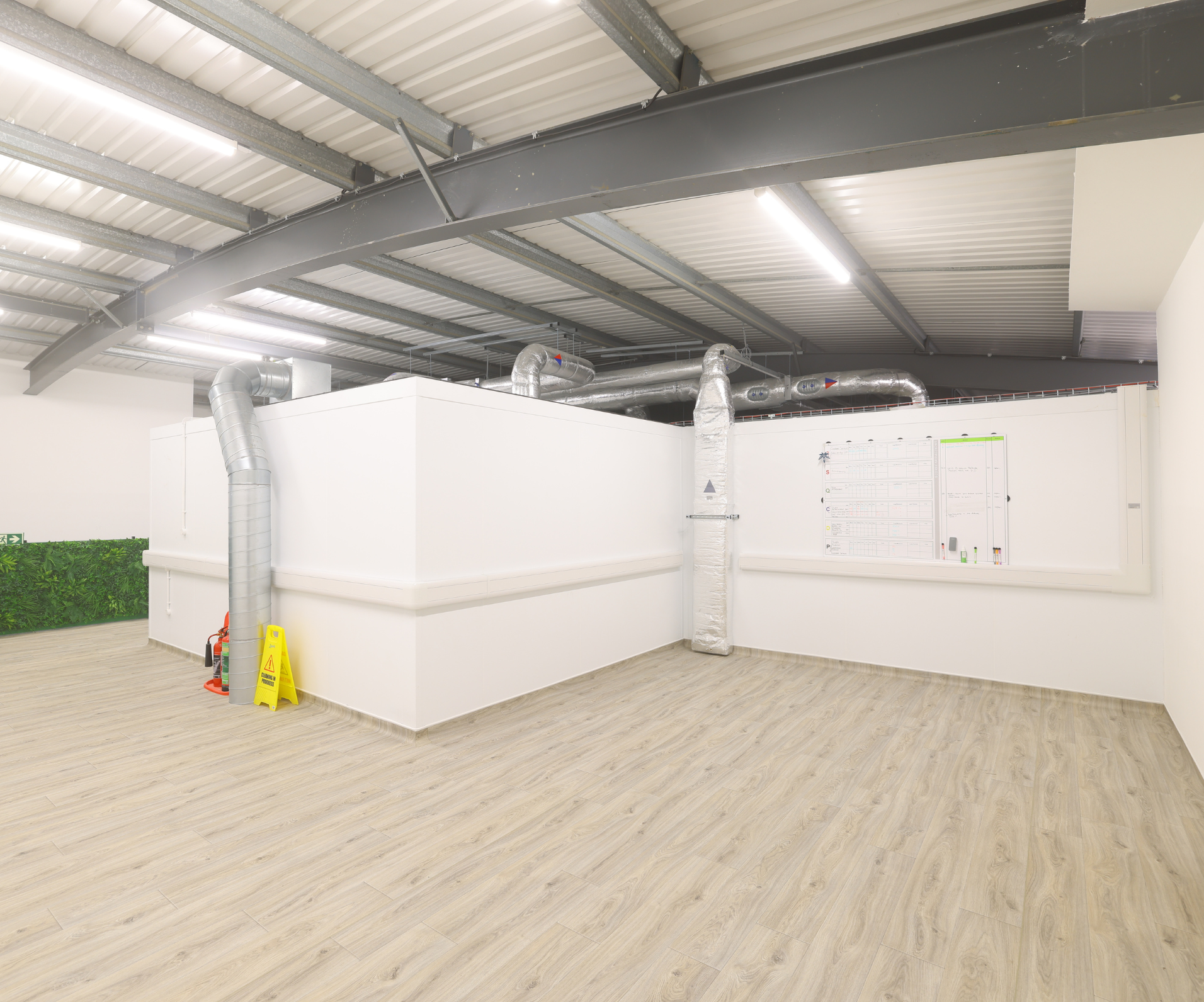 240m² Multi-Room Cleanroom Facility For Medicinal Cannabis Production